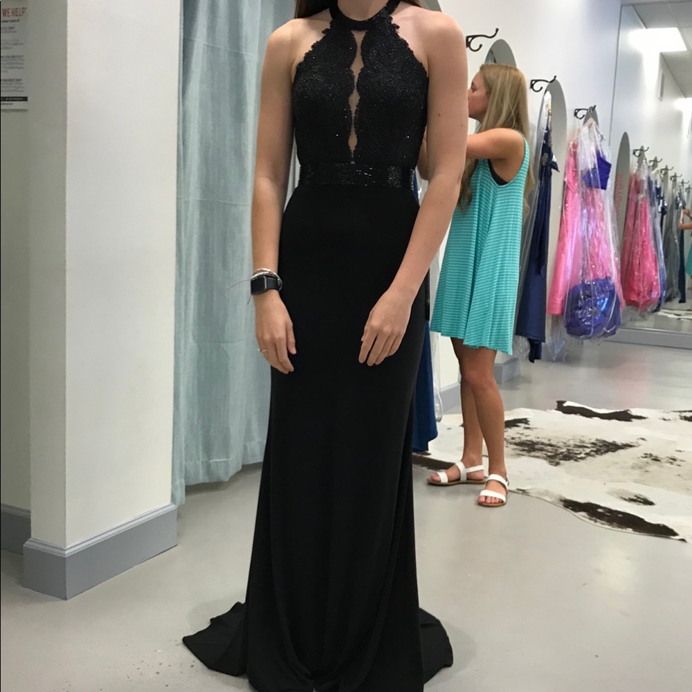 SHERRI HILL PROM DRESS!!